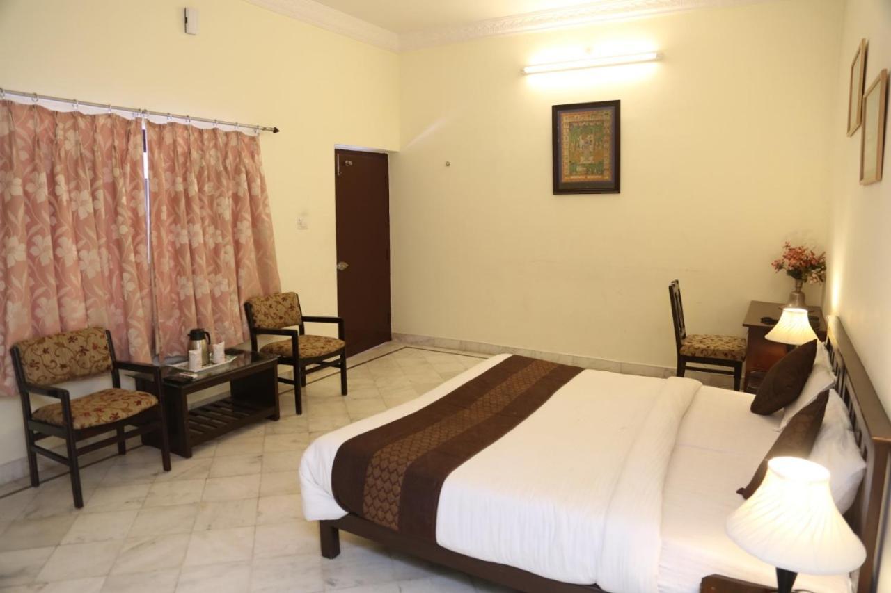 Hotel Karan Villas Кота Экстерьер фото